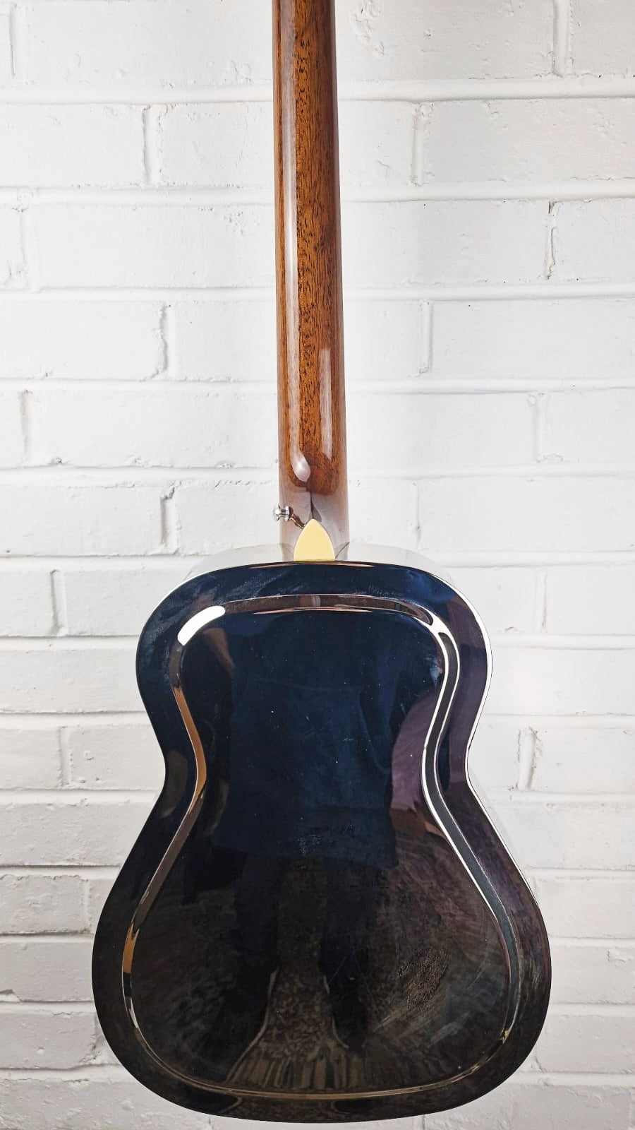 OZARK 3516 ELECTRO ACOUSTIC RESONATOR BASS GUITAR