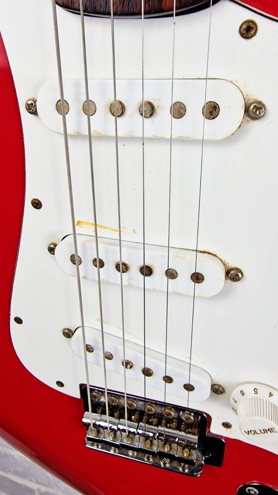 SUNN MUSTANG STRATOCASTER 1980s ELECTRIC GUITAR