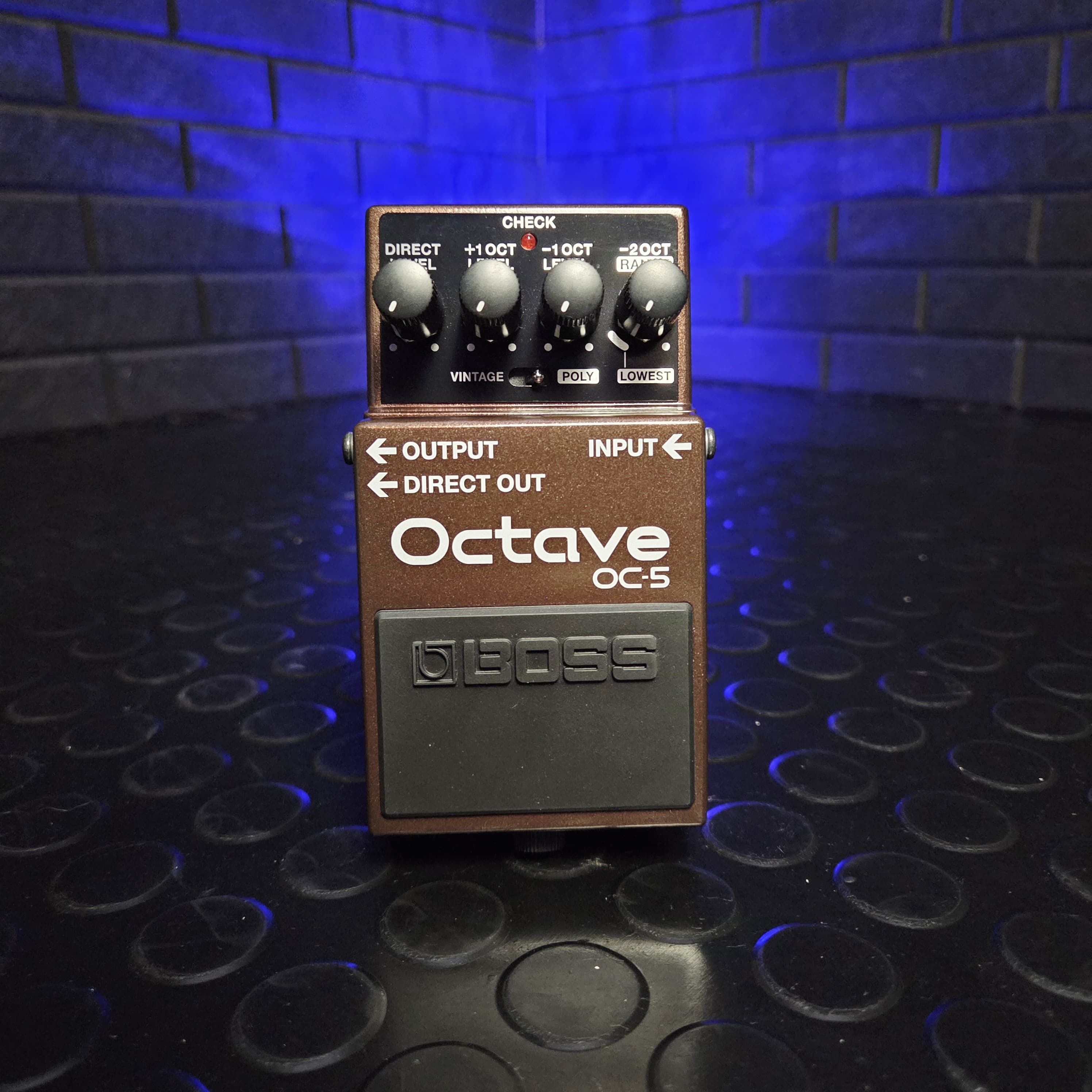 BOSS OCTAVE OC-5 GUITAR AND BASS OCTAVE PEDAL