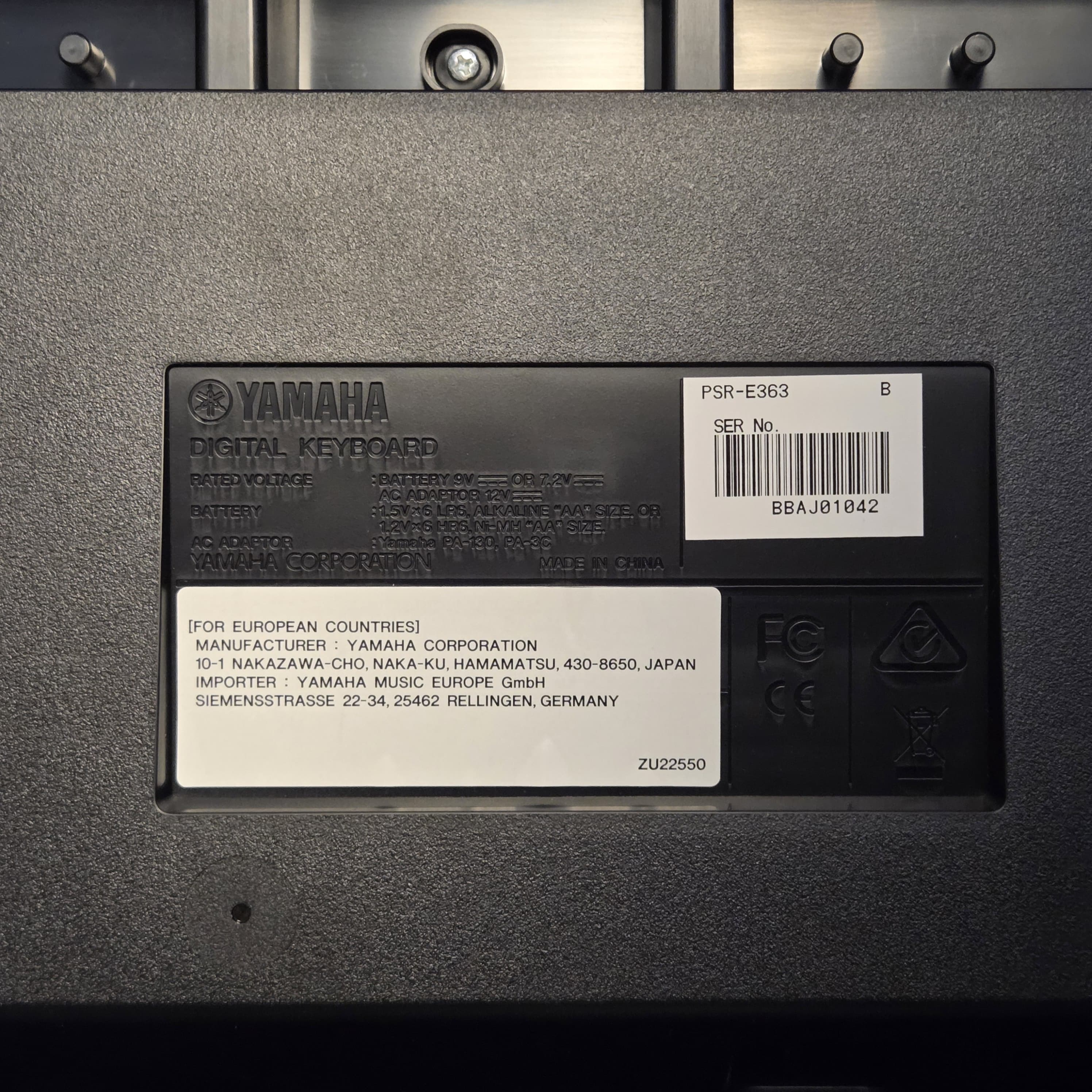 YAMAHA PSR E363 61 KEY ELECTRONIC KEYBOARD