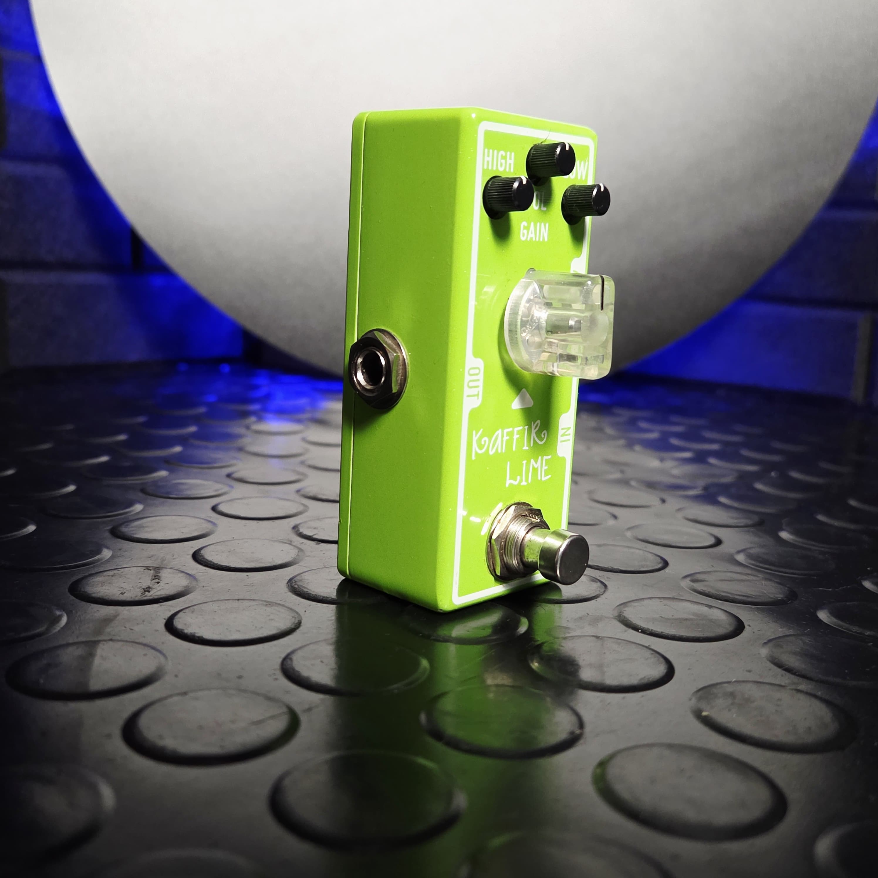 TONE CITY KAFFIR LIME BOOST / OVERDRIVE GUITAR EFFECTS PEDAL