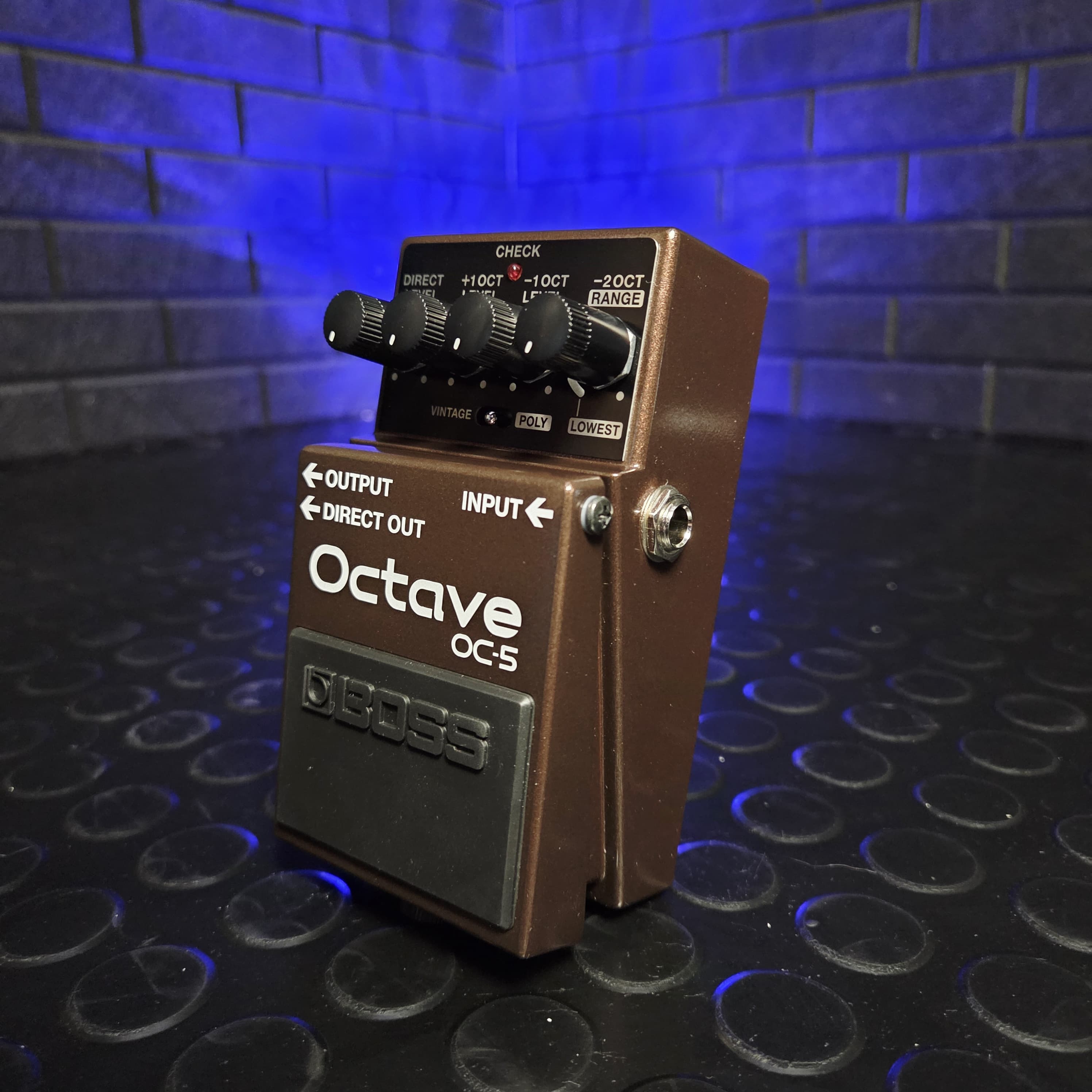 BOSS OCTAVE OC-5 GUITAR AND BASS OCTAVE PEDAL
