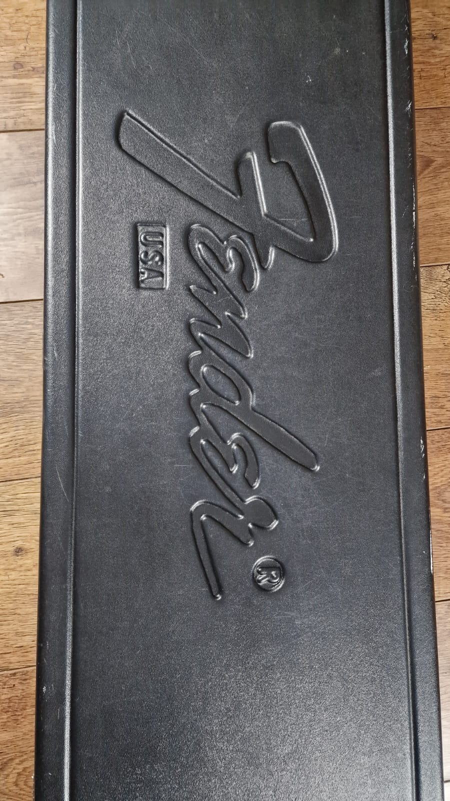 FENDER BULLET 1981 USA ROADWORN RED ELECTRIC GUITAR + OFFICIAL HARD CASE