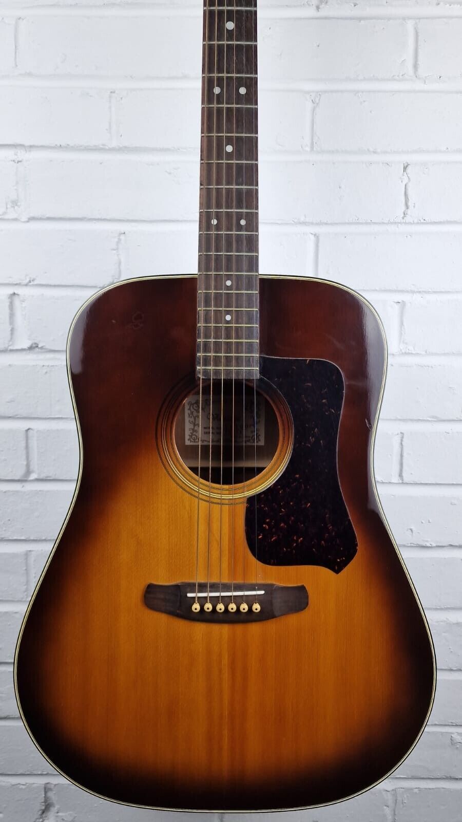 VANTAGE VW160 1970s SUNBURST ACOUSTIC GUITAR